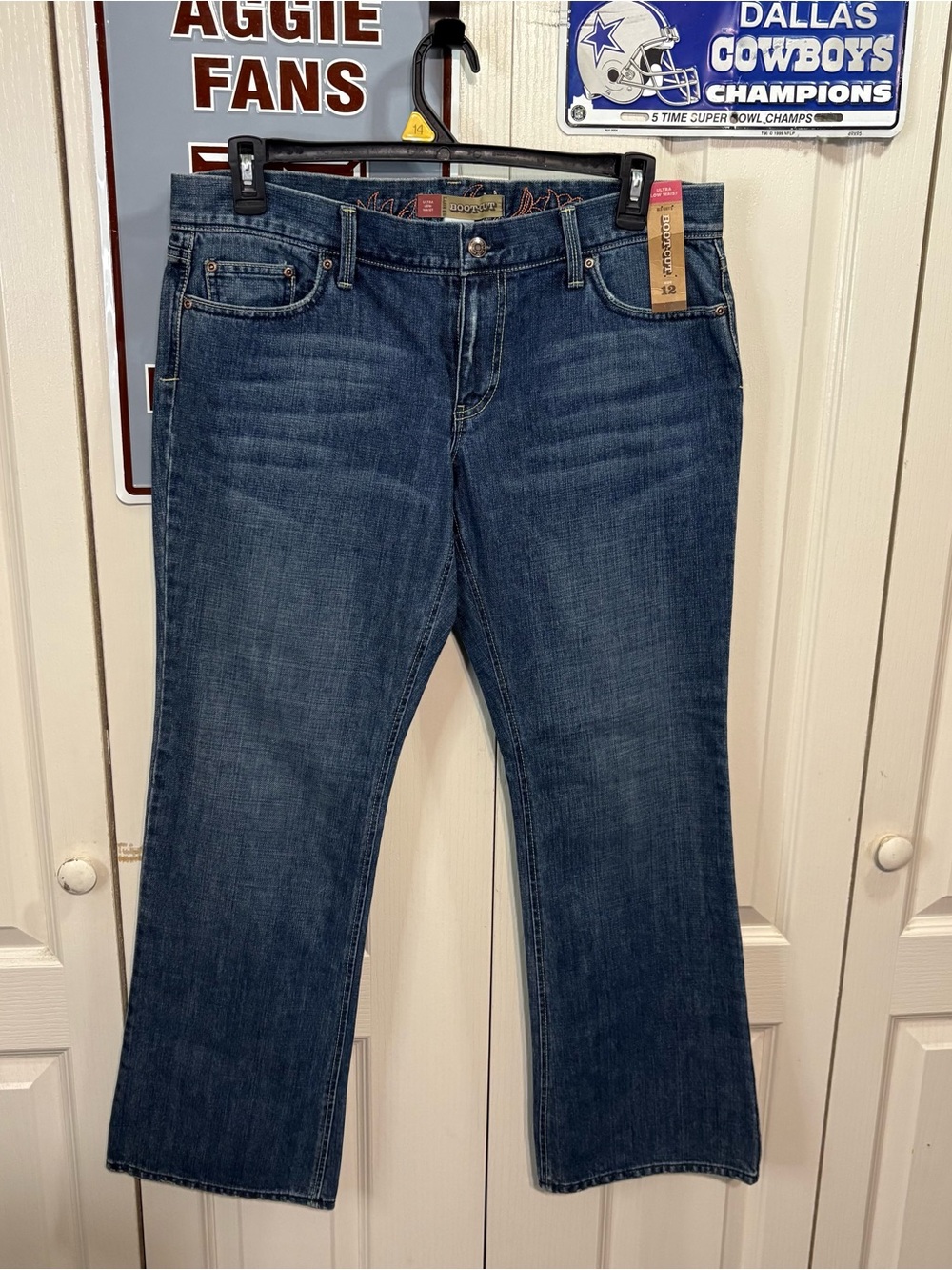 Old Navy Classic Women's Bootcut Blue Denim Jeans